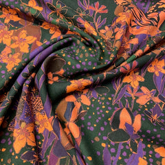 Marylene madou -viscose Crepe -bloemen en vlinders- 32€ /m