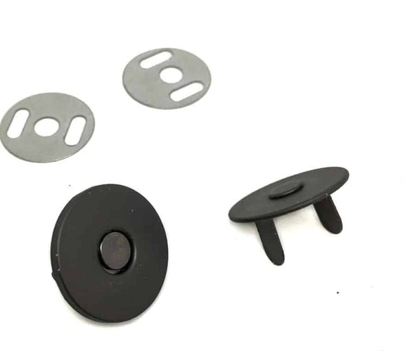 Magneet 18 mm zwart - € 1,5