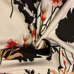 Polyester stretch - bloemen - € 20/m