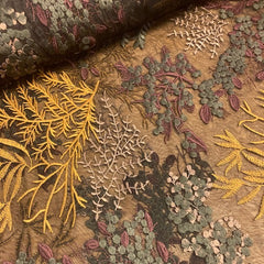 Mesh- geborduurde bloemen- 32€ /m