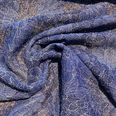 Kant - blauw bloemen- € 19/m